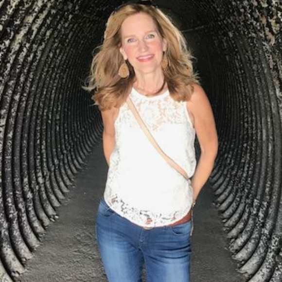 Meet your Posher, Rosemary - Picture 2 of 2